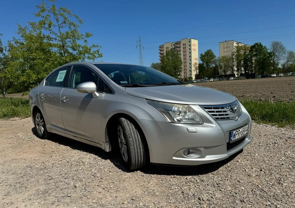 Toyota Avensis cena 25600 przebieg: 312000, rok produkcji 2009 z Pruszków małe 106